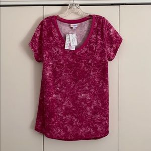 NWT Medium LuLaRoe Christy Tee